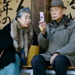Japonya'da nüfus giderek yaşlanıyor.