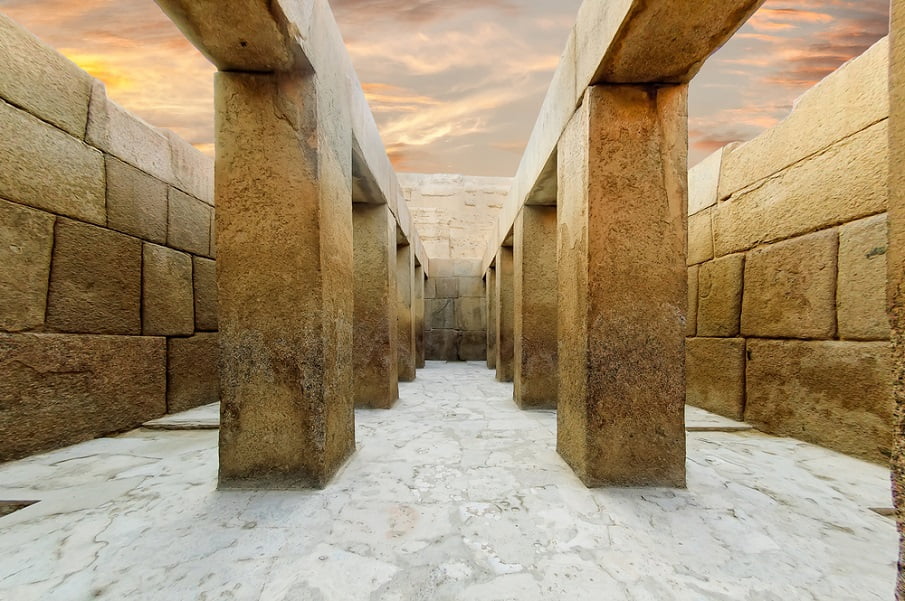 Antik Megalitlerin 50 Görüntüsü ve Mantığa Meydan Okuyan Mükemmel Şekilli Taşlar