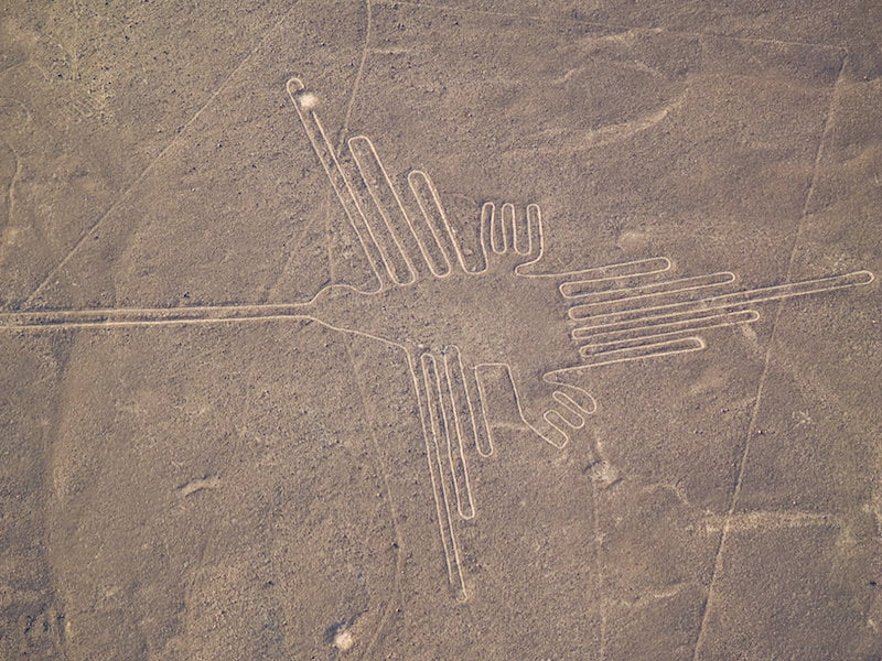 çöldeki nazca çizgileri, Peru (stok görüntü). Kredi: © Jgz / Adobe Stok