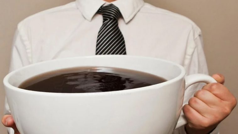 Aşırı Kafein Tüketmenin 9 Yan Etkisi