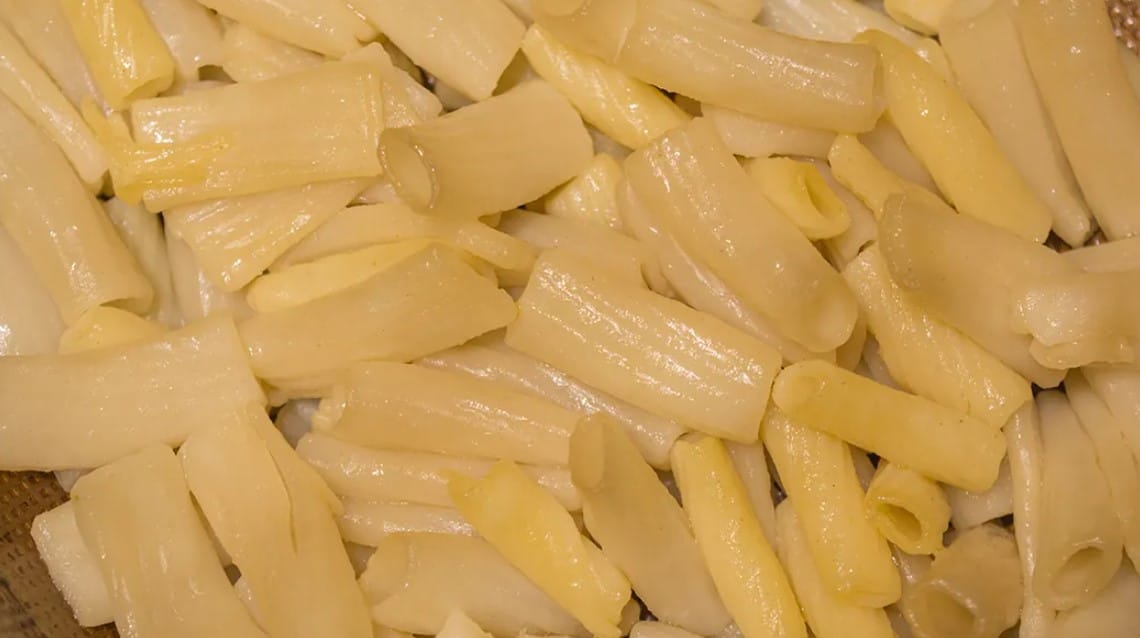 5 Gün Bekletilen Makarna Sonrası 20 Yaşındaki Öğrenci 10 Saat İçinde Hayatını Kaybetti