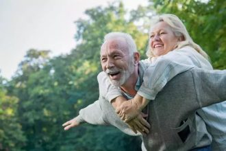 100 Yaşına Kadar Yaşamak İstiyorsanız Bu Dört Alışkanlığı Yapın