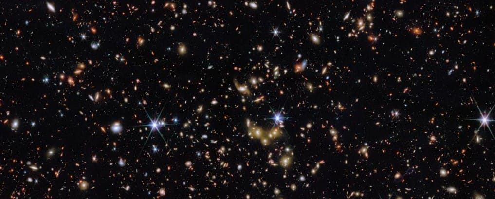 Evrendeki Her Işık Noktası Koca Bir Galaksi: JWST’nin Muhteşem Görüntüsü