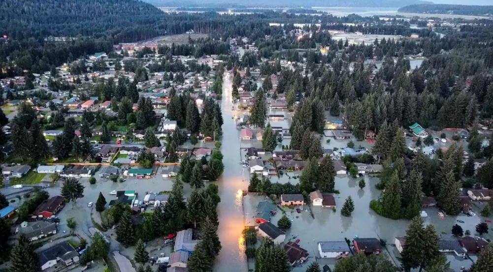 Alaska’da Rekor Buzul Taşkını: Uzmanlardan “Yeni Normal” Uyarısı